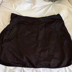 Black Athletic Skort with Zipper Pockets